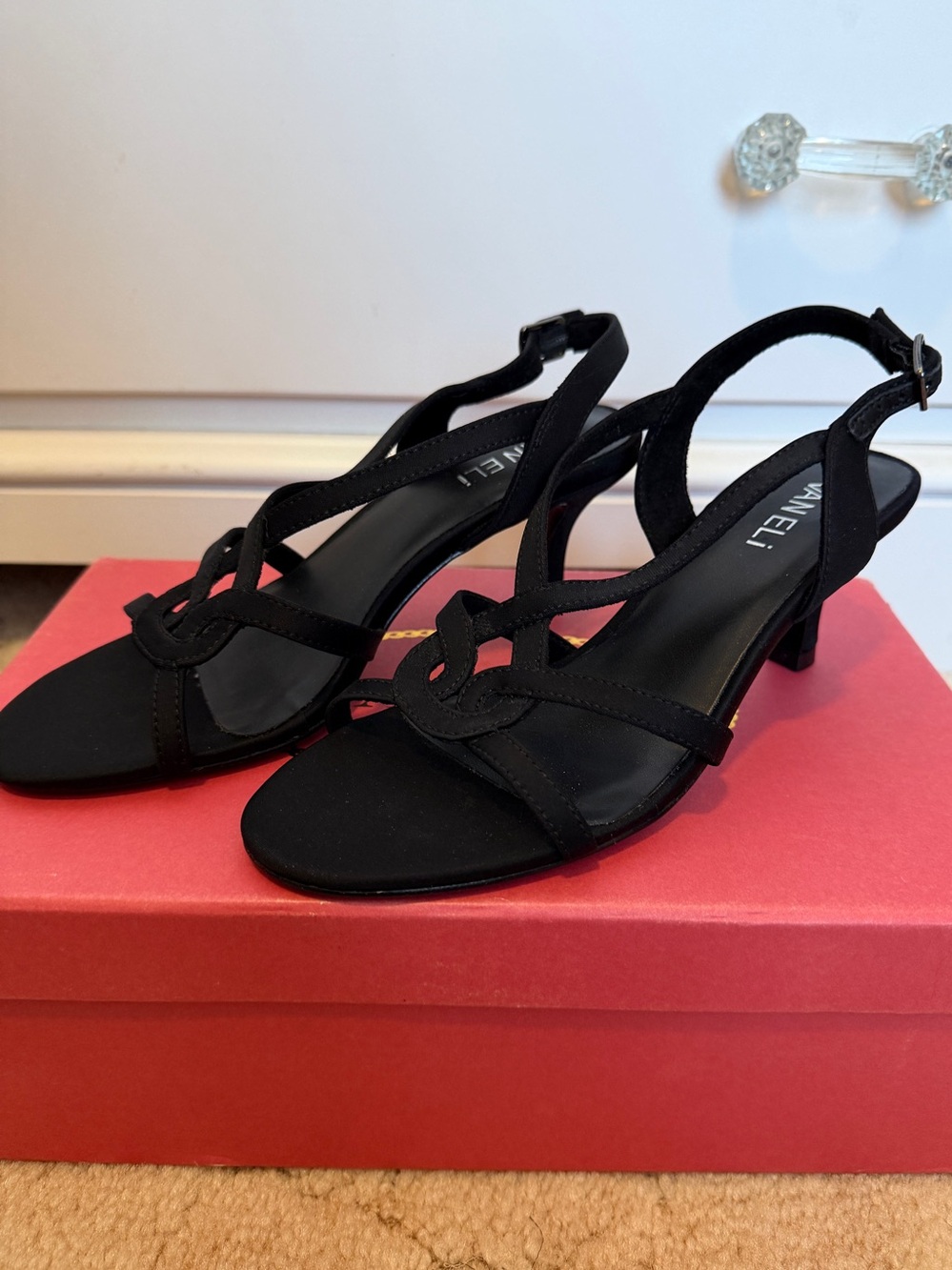 Vaneli Black Strappy Slingback Mid-Heels 6 NWT
